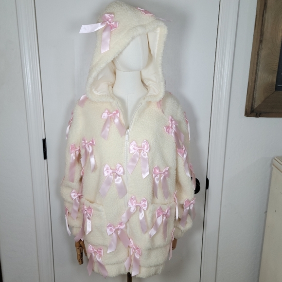 Dolls Kill Sugar Thrillz Pinky Promise Oversized Bow Sherpa Hoodie XXS Kawaii - Picture 1 of 11